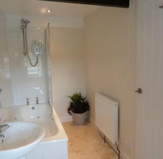 Bridford House | Beautiful Dartmoor cottage overlooking vineyard