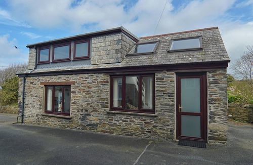Boscastle Cottage | Beautiful light & spacious Cottage at The Old Coach House, Boscastle, Cornwall.