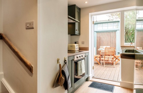 Glastonbury Cottage | Beautiful One Bedroom Home in Glastonbury