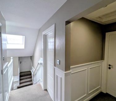Perth Apartment | Beautiful spacious home in historical Scone, near Perth