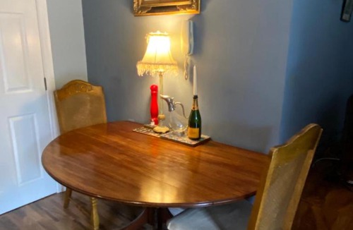 Macclesfield Apartment | Beautiful & unique riverside town centre apartment