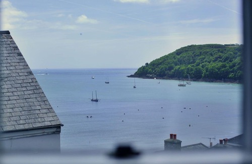 Kingsand House | Beautiful villa for 12 people with WIFI, TV and pets allowed