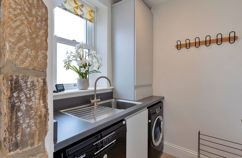 Ripon House | Beautiful villa for 2 people with WIFI, balcony and pets allowed