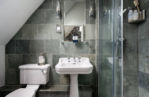 Lychpit House | Beautiful Village Country House, in Historic Old Basing with secluded garden