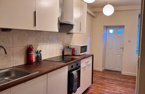 Headingley Apartment | BEC Chambers-Stone Villa