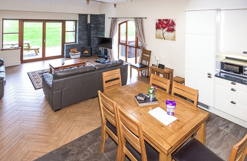 Linlithgow Cottage | Beech Cottage - UKC6252