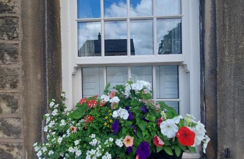 Castleton House | Beech croft holiday cottage