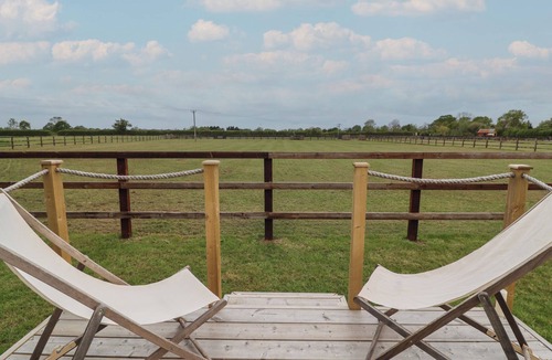 Ashton Keynes Cottage | Bell 1