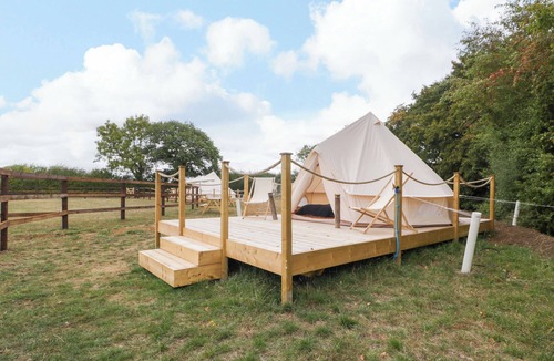 Ashton Keynes Cottage | Bell 2