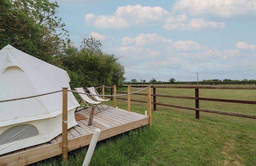 Ashton Keynes Cottage | Bell 3