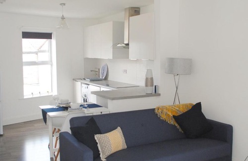 Brislington Apartment | Bellevue Apartment