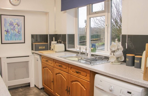 St Martins Cottage | Belmont Bridge