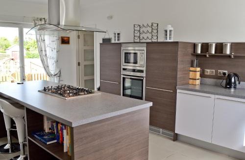 Castle Douglas House | Bengali