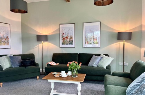 East Chelborough House | Bettys Barn