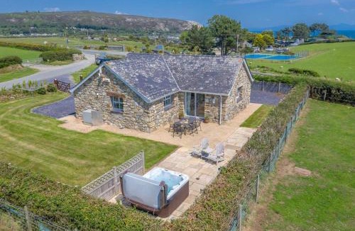 Mynytho House | Beudy-Soch