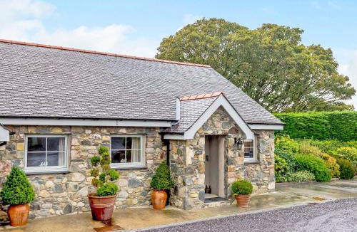 Bontnewydd House | Beudy - Uk31388