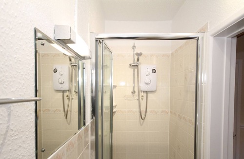 St. Michaels Apartment | Big tree holiday flats flat3