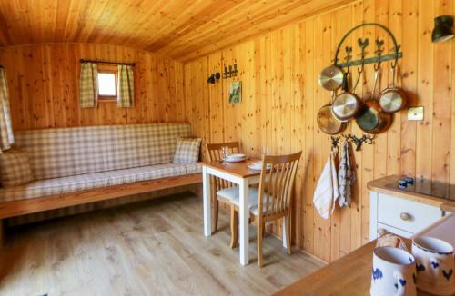 Llanfihangel Tal-y-llyn House | Bills Shepherds Hut
