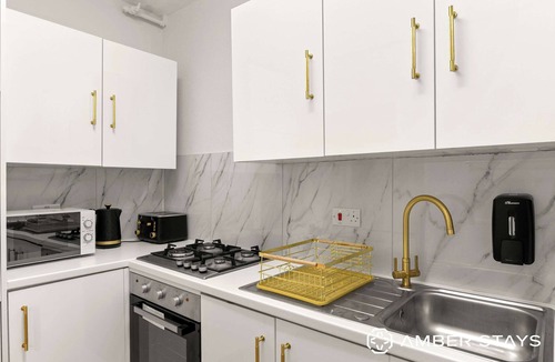 King's Cross Apartment | Birkenhead Studio, Kings Cross, London