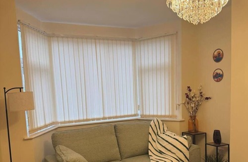 Birmingham House | Birmingham Home: Free Parking, WiFi & 3 Bedrooms!