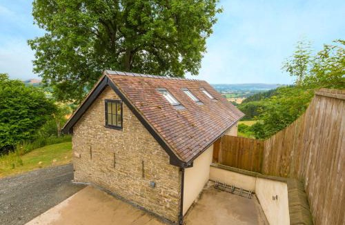 Bishops Castle House | Bishop's Castle Barn