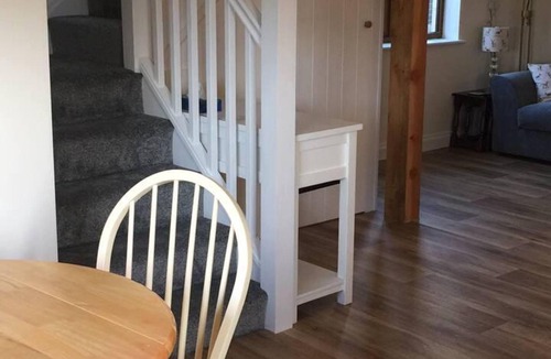 Brimpsfield House | Blacklaines Annexe Birdlip - Pet Friendly!