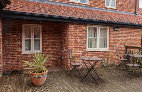 Ipswich House | Blacksmith's Cottage