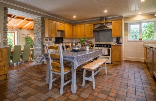 Newcastle Emlyn Cottage | Blaenachddu