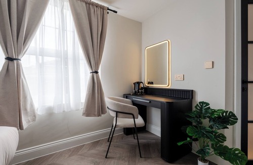 RopeWalks Apartment | Bold St | Celebration Ready | Desk & Smart TV