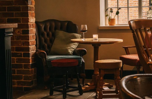 Orston Bed & Breakfast | Boot & Shoe