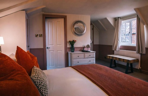 Orston Bed & Breakfast | Boot & Shoe