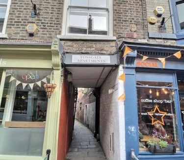 York House | Bootes Cottage