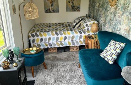 Little Kimble Other | Bothy hut