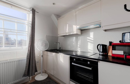 Bryanston and Dorset Square Apartment | Box twin Studio Baker Street London G8