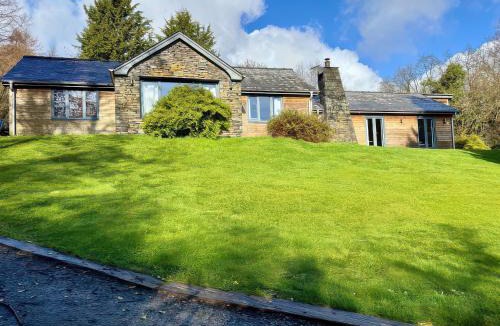 Penny Bridge House | Bracken Ground