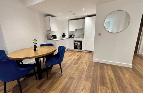 Bracknell Apartment | Bracknell 1 Bed | Nr Station & Ascot London Links