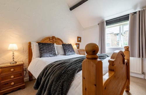 Wainhouse Corner House | Braddon - Treworgie Barton Cottages