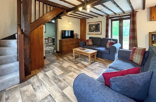 Torrington Cottage | Brambles Cottage - UK51981