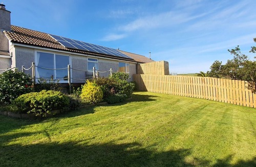 Gorran Haven House | Brambles: Cozy Escape with Sea Views
