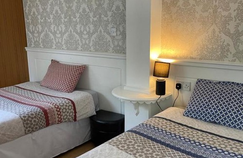 Frampton House | Bramley House