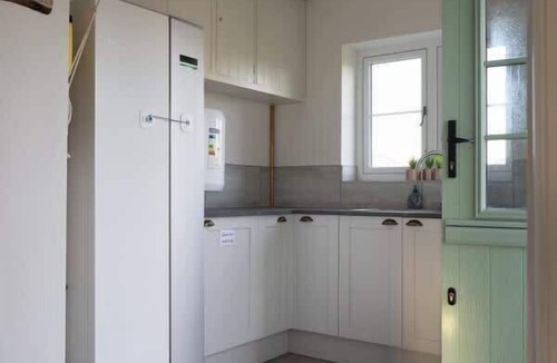 Llandovery Cottage | Brecon Beacons Retreat | 2 Cottages | Hot tub