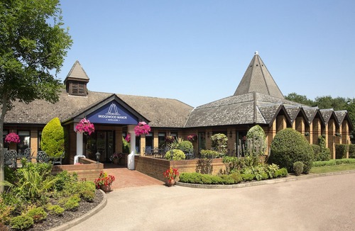 Chatham Hotel | Bridgewood Manor