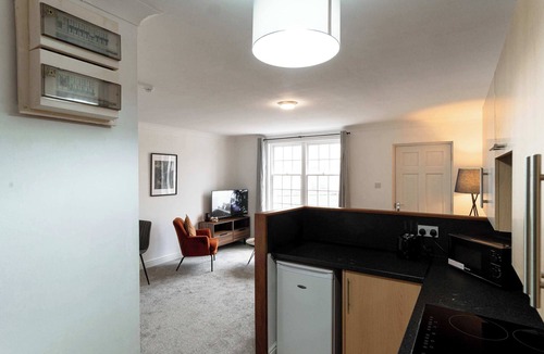 Whitehaven Apartment | Bright 1 Bed Whitehaven Apartment - Harbour Views