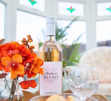 Ely House | Bright & Airy 4x Bed House with Parking