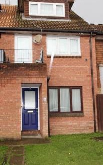 Yeading House | Bright & Comfortable sleeps 4 nr London Heathrow
