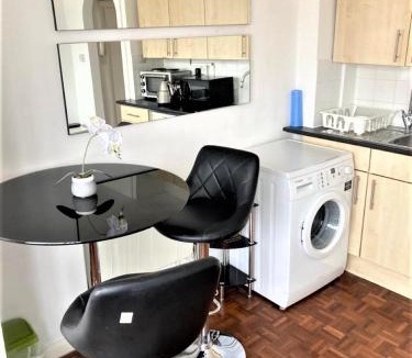 Bayswater Apartment | Bright & Modern Studio flat in Paddington - Zone 1