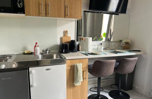 Fulham Broadway Apartment | Bright studio in Fulham
