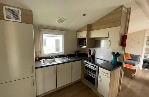 Hopton Cottage | Broadland Sands - Holiday Accommodation 21136