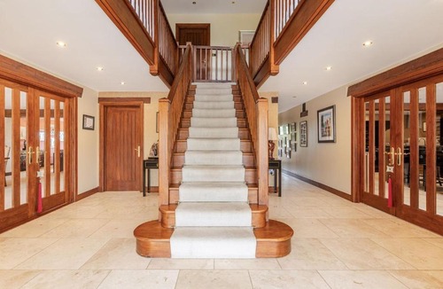 Worlington House | Broadridge Manor