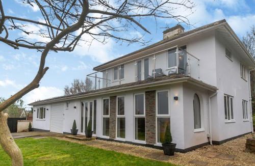 Galmpton House | Broadsands